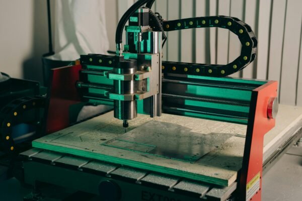 Máquina de Corte CNC de Aluminio Serie PRO